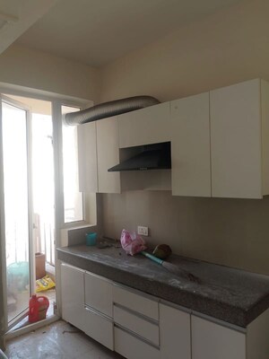 Kitchen in 3.5 BHK Apartment at Emaar Palm Hills, Sector 77 – for Rent