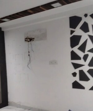  Showroom For Rent in Pitampura