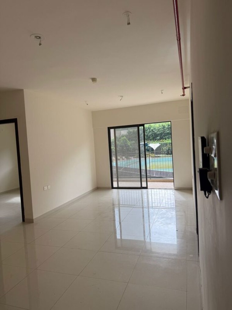 Room, shapoorji-pallonji-vahana-yahavi-phase-1 2.5 Bedroom 980 Sq.Ft. Apartment In Bavdhan Pune 10558512