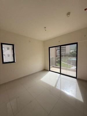Room in 2.5 BHK Apartment at Shapoorji Pallonji Vahana Yahavi Phase 1, Bavdhan – for Rent