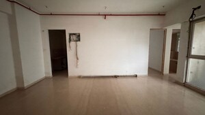 Room in 3 BHK Apartment at Omkar Alta Monte, Malad East – for Rent