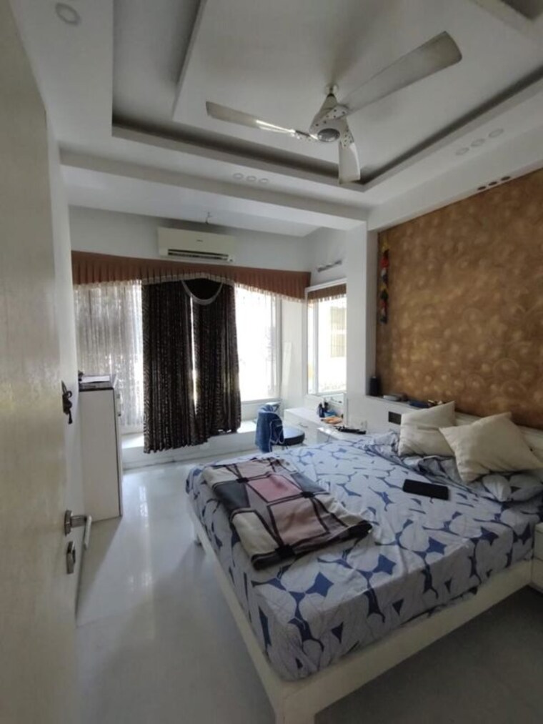 Master Bedroom, bandra west 2 Bedroom 600 Sq.Ft. Apartment In Bandra West Mumbai 10558513