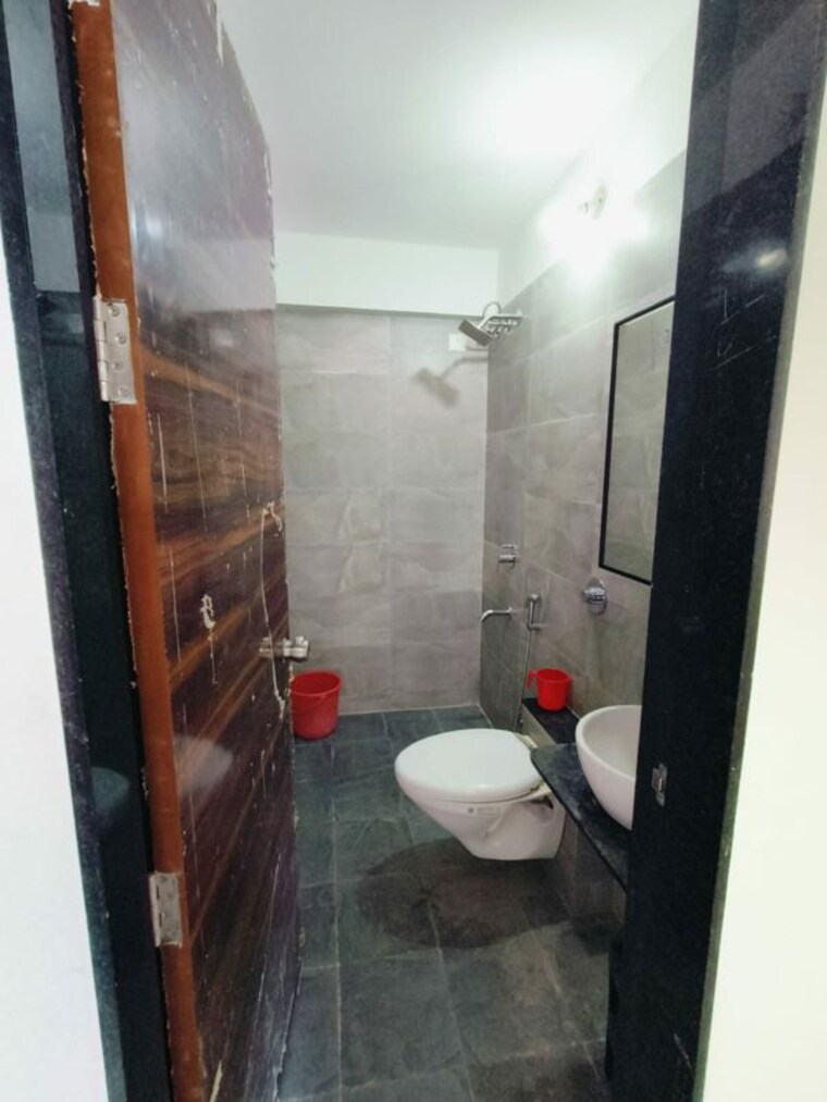 Bathroom, samarth-nagar 2 Bedroom 995 Sq.Ft. Apartment In Wadgaon Sheri Pune 10558562