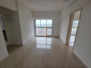 Room in 2 BHK Apartment at LnT Realty Crescent Bay, Parel – for Rent