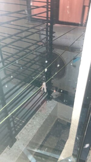 Balcony in 2.5 BHK Apartment at Kalpataru Estate Mumbai, Jogeshwari East – for Sale