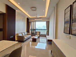 Team Area in 2 BHK Apartment at Marathon Monte South, Byculla West – for Rent