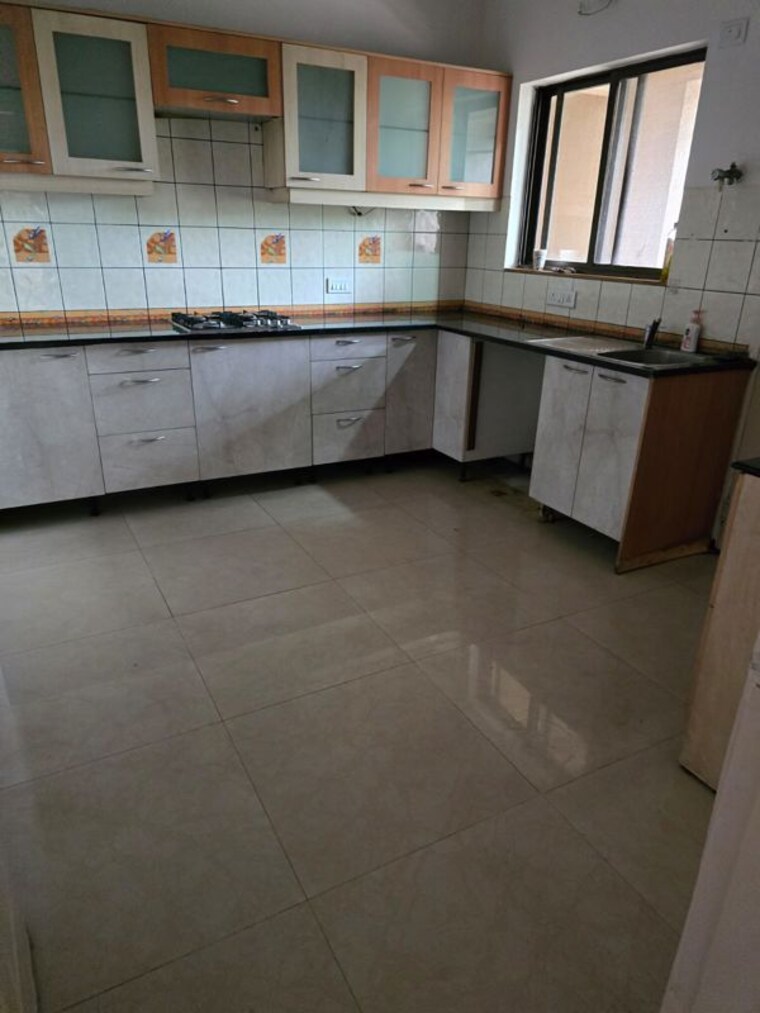 Kitchen, panchshil-forest-castle 3.5 Bedroom 2000 Sq.Ft. Apartment In Koregaon Park Pune 10558614