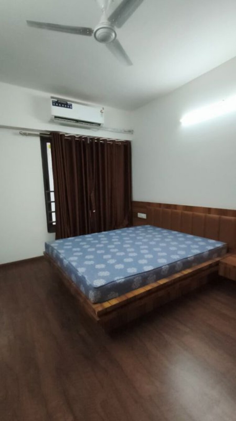 Bedroom, takshashila-air 3 Bedroom 2080 Sq.Ft. Apartment In Ellisbridge Ahmedabad 10557795
