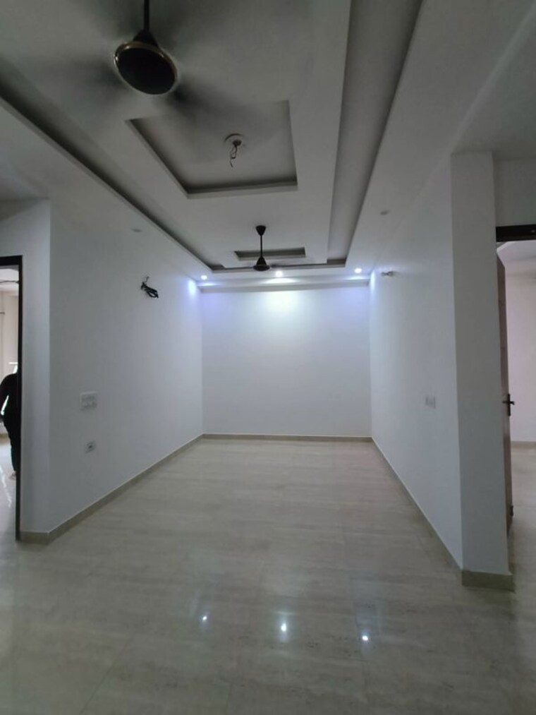 Room, dlf-atria 3 Bedroom 328 Sq.Yd. Builder Floor In Dlf Phase ii Gurgaon 10558675