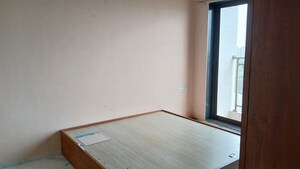 Room in 2 BHK Apartment at Dahin Nagar – for Rent