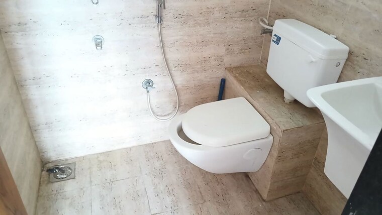Bathroom, dahin nagar 2 Bedroom 1252 Sq.Ft. Apartment In Dahin Nagar Surat 10558682