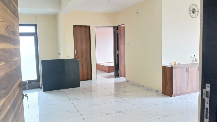 Room, dahin nagar 2 Bedroom 1252 Sq.Ft. Apartment In Dahin Nagar Surat 10558682