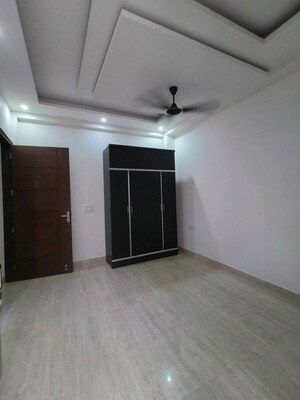 Room in 3 BHK Builder Floor at New Palam Vihar Phase 3 – for Sale