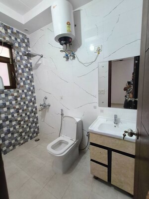 Bathroom in 3 BHK Builder Floor at New Palam Vihar Phase 3 – for Sale