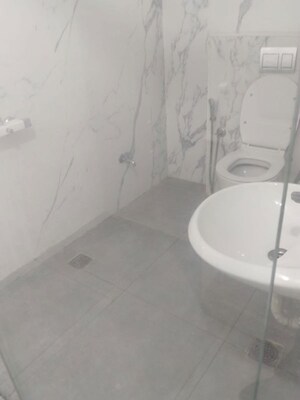 Bathroom in 3 BHK Apartment at Jubilee Residency, Jubilee Hills – for Rent