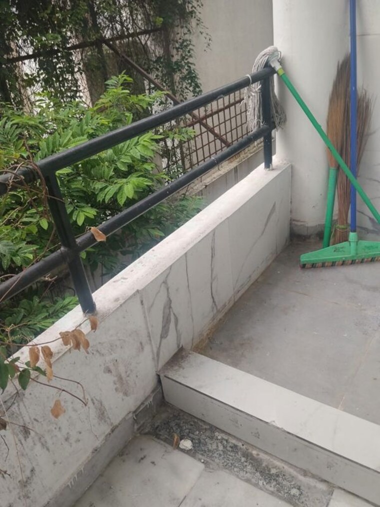 Balcony, jubilee-residency 3 Bedroom 2500 Sq.Ft. Apartment In Jubilee Hills Hyderabad 10558688