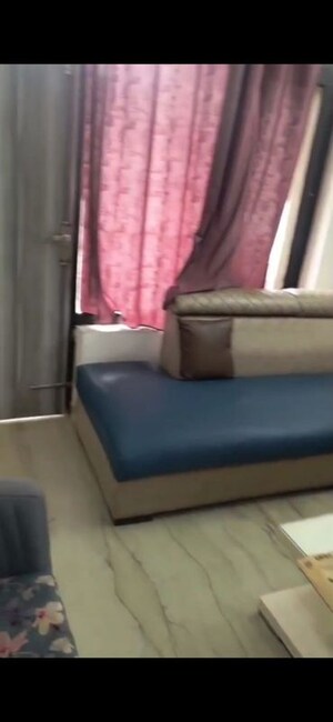 Bedroom in 2 BHK Builder Floor at Sector 43 – for Rent
