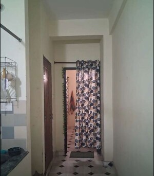 Bedroom in 1 RK Apartment at Hasanganj – for Rent
