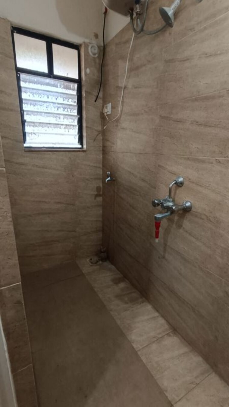 Bathroom, kumar-palaash-a 1 Bedroom 500 Sq.Ft. Apartment In Wadgaon Sheri Pune 10558701