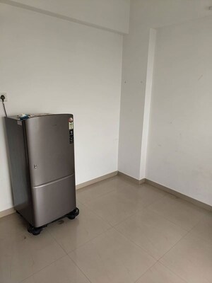 Room in 1.5 BHK Apartment at Amrut Ganga, Sinhagad – for Sale