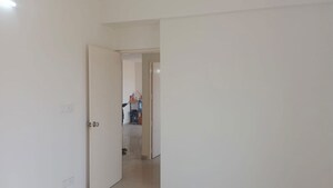 Room in 3 BHK Apartment at DLF Maiden Heights, Jigani – for Rent