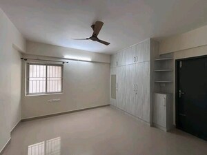 Room in 3 BHK Apartment at V2 Nirvik, Hsr Layout – for Rent