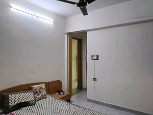 Room in 2 BHK Apartment at Chembur – for Rent