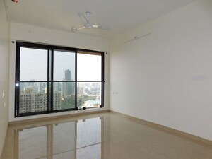 Room in 2 BHK Apartment at Dosti Eastern Bay, Wadala – for Rent
