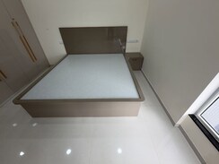 3 BHK Apartment For Rent in Sheth Avalon