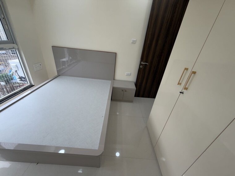 Master Bedroom, sheth-avalon 3 Bedroom 1000 Sq.Ft. Apartment In Laxmi Nagar Thane 10558761