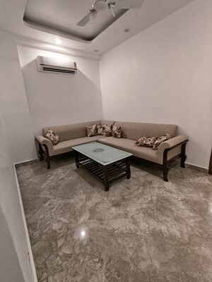 3 BHK Builder Floor For Rent in Malviya Nagar