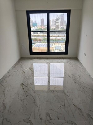 Room in 2 BHK Apartment at Prescon Midtown Bay, Mahim West – for Rent