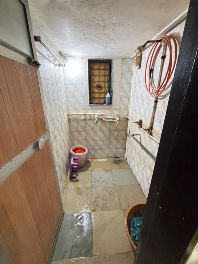 Bathroom, amba-mata-krupa-chs 1 Bedroom 525 Sq.Ft. Apartment In Dombivli East Thane 10558753