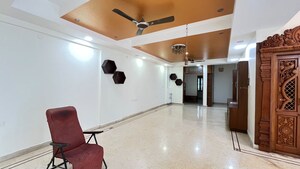 Team Area in 3 BHK Builder Floor at Hsr Layout – for Rent
