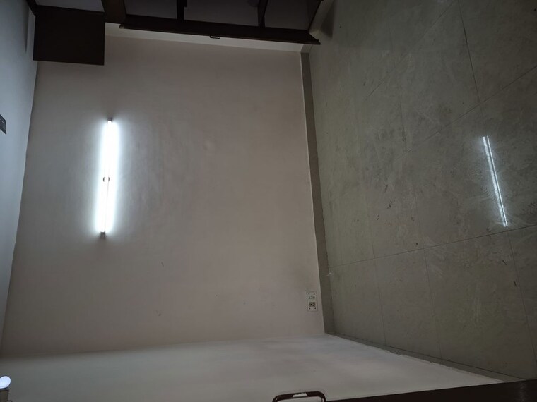 Room, mayur vihar 2.5 Bedroom 950 Sq.Ft. Apartment In Mayur Vihar Delhi 10558796
