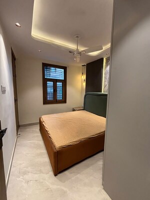 Bedroom in 3 BHK Builder Floor at Uttam Nagar – for Sale