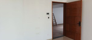 Room in 2 BHK Apartment at Northcape Venicia, Baner – for Rent