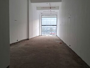  Showroom For Sale in Aerocity