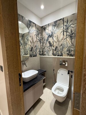 Bathroom in 3 BHK Builder Floor at Unitech South City II, Sector 50 – for Rent