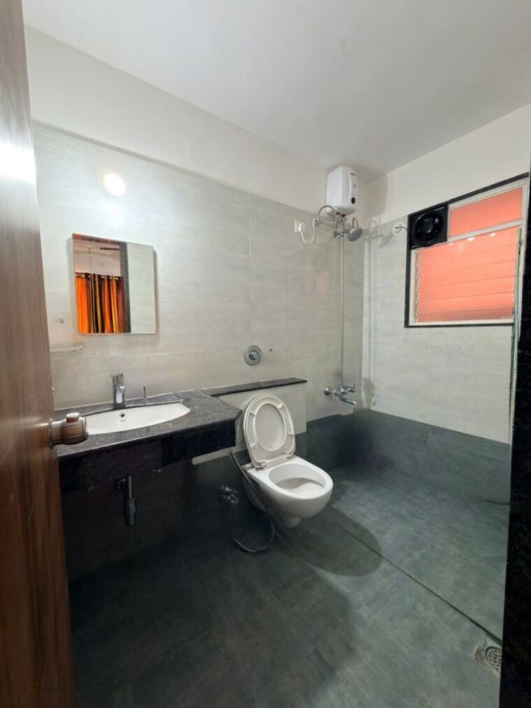 Attached Bathroom, atul-westernhills 3 Bedroom 1230 Sq.Ft. Apartment In Baner Pune 10558842