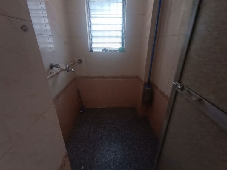 Bathroom, vasai west 1 Bedroom 545 Sq.Ft. Apartment In Vasai West Palghar 10558879