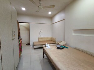 Living Room in  Pg at Andheri East – for Rent
