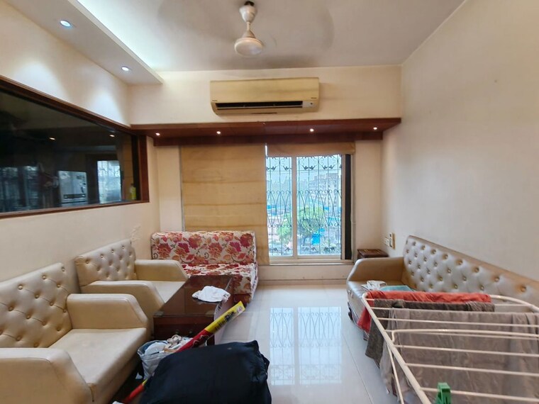 Bedroom, andheri east Pg For Girls In Andheri East 10558886