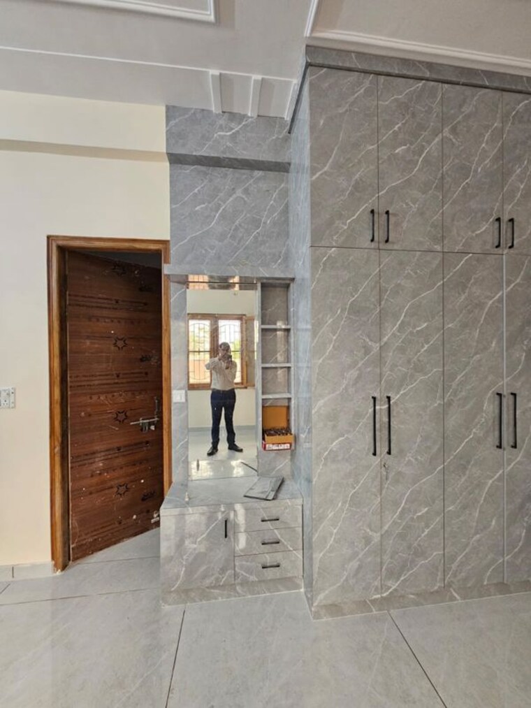Bathroom, grand-omaxe 3 Bedroom 1550 Sq.Ft. Apartment In Gomti Nagar Lucknow 10558878