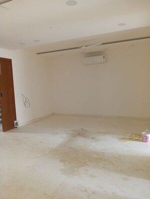Room in 2 BHK Independent House at Sector 23 – for Rent