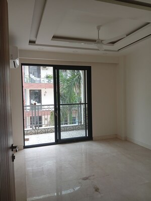 Room in 2 BHK Independent House at Sector 23 – for Rent