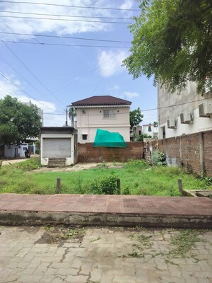  Office Space – Exterior View View at Trimurti Nagar - for Rent