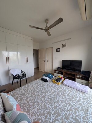 Bedroom in 2 BHK Apartment at Kanakia Spaces Paris, Bandra East – for Rent