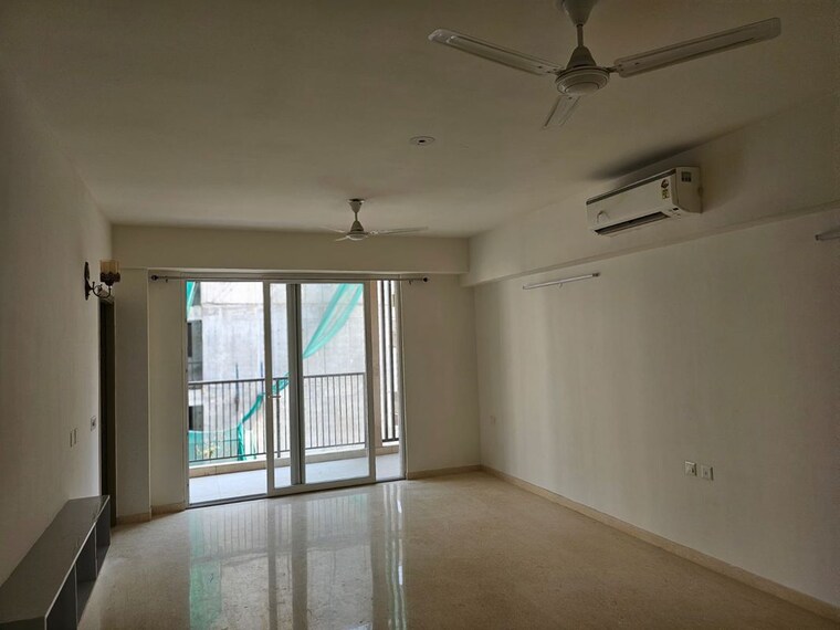 Room, dlf-gardencity-enclave 3 Bedroom 1630 Sq.Ft. Builder Floor In Sector 93 Gurgaon 10558929