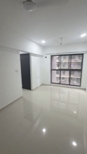 Room in 2 BHK Apartment at UK Iridium, Kandivali East – for Rent